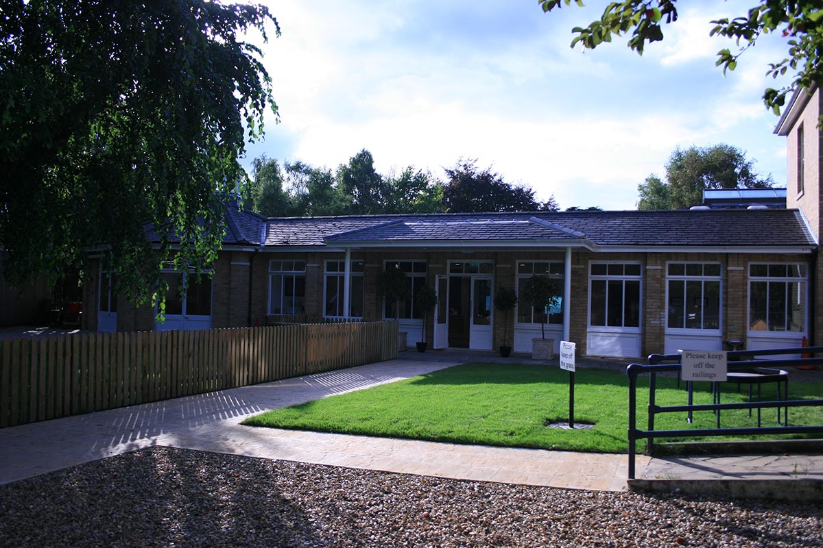 Twon Close School